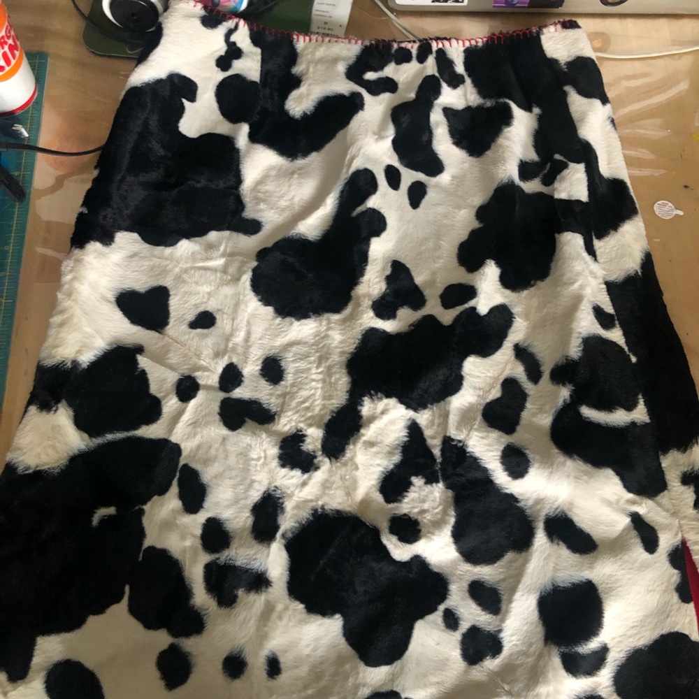 William B faux cow print skin pencil skirt size 8 punk rockabilly vintage